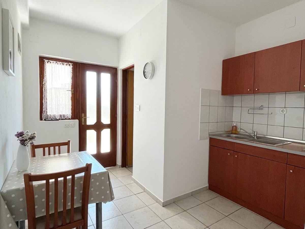 Apartments Fortuna 비오그라드나모루 외부 사진