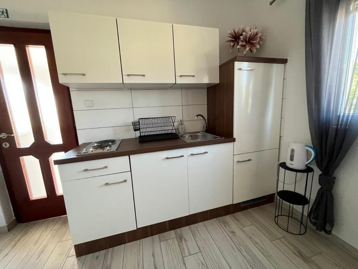 Apartments Fortuna 비오그라드나모루 외부 사진