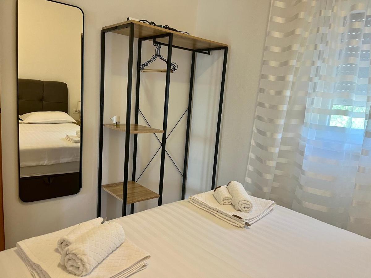 Apartments Fortuna 비오그라드나모루 외부 사진